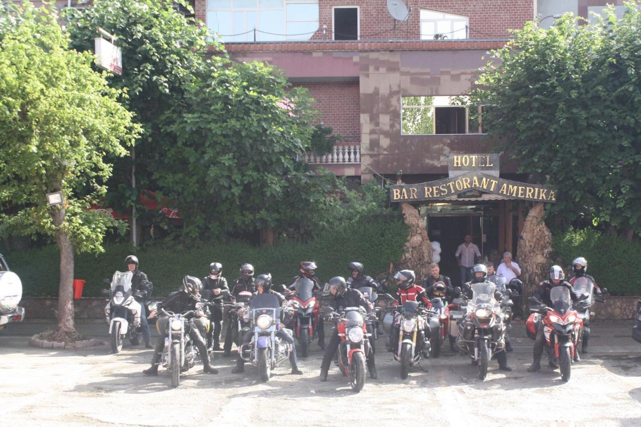 Hotel Bar Restaurant America Kukes Bagian luar foto